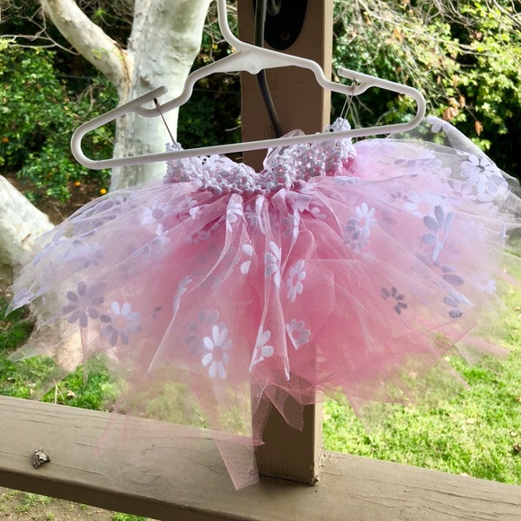 Little Girl’s Tulle Skirt - Picture 2 of 3